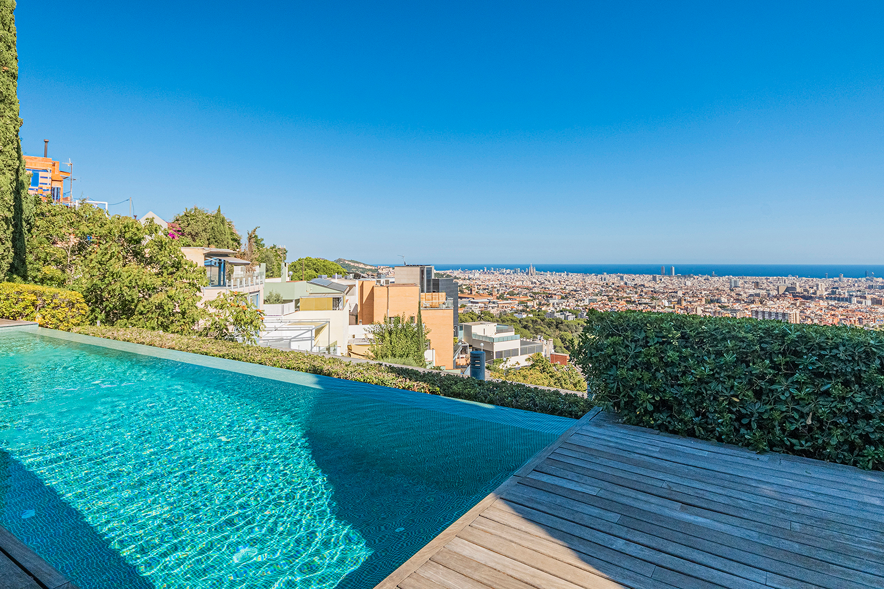  Exclusive luxury villa with spectacular panoramic views of Barcelona - 物件實景