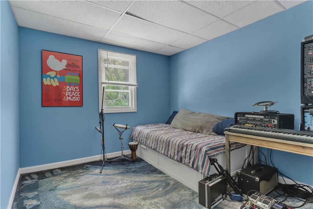 Cumberland, Rhode Island, 02864, United States, 5 Bedrooms Bedrooms, ,4 BathroomsBathrooms,Residential,For Sale,2048135