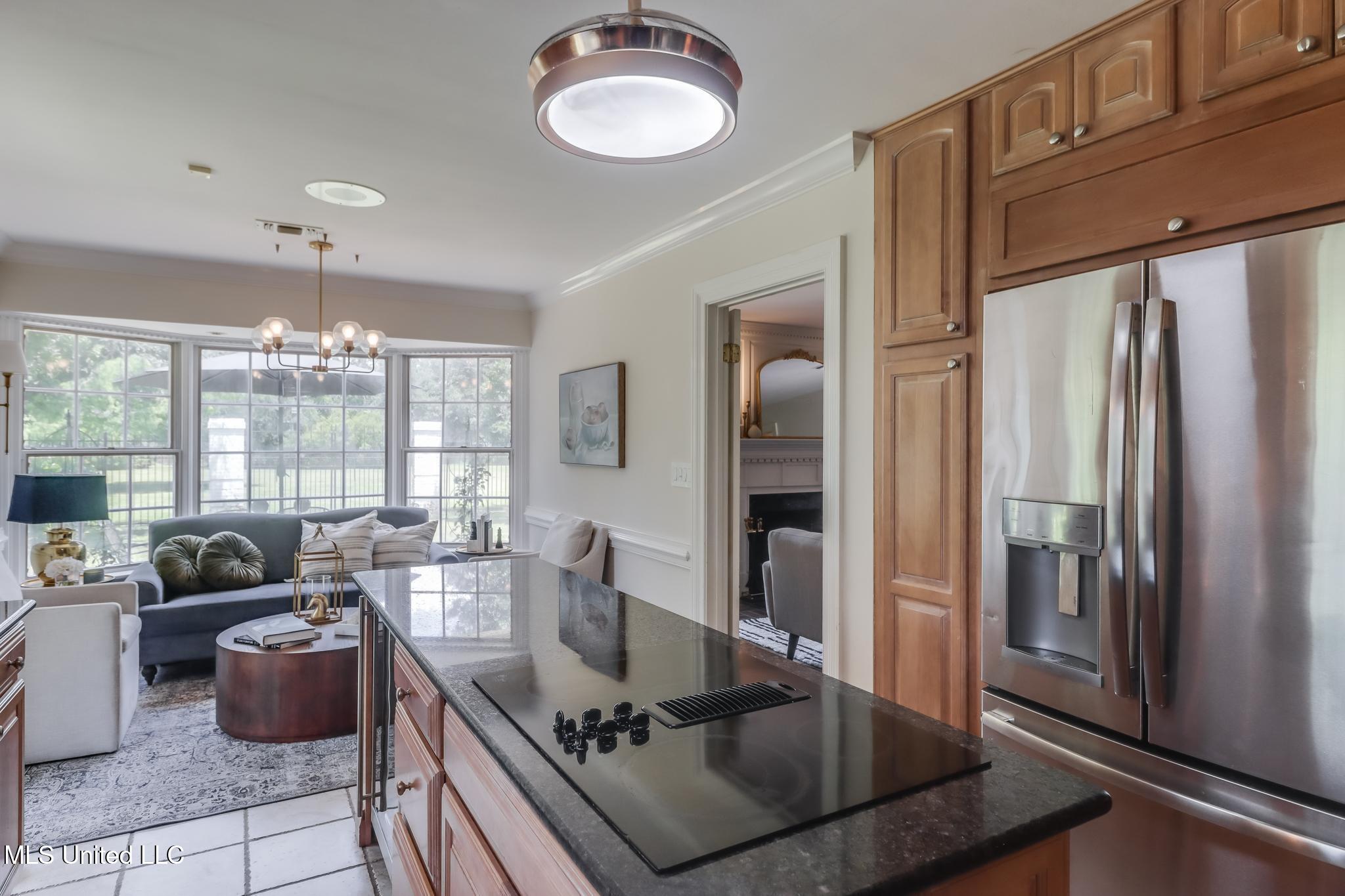 Gulfport, Mississippi, 39507, United States, 4 Bedrooms Bedrooms, ,4 BathroomsBathrooms,Residential,For Sale,1876501