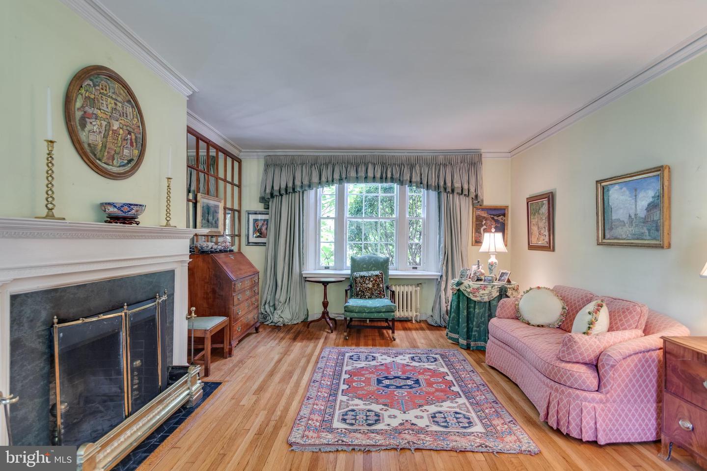 Alexandria, Virginia, 22301, United States, 4 Bedrooms Bedrooms, ,5 BathroomsBathrooms,Residential,For Sale,2000404