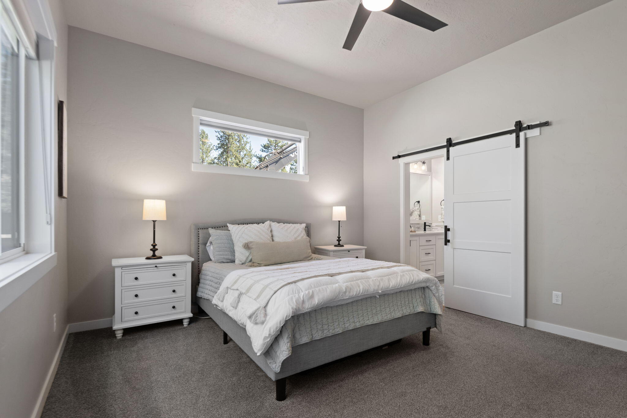 Sisters, Oregon, 97759, United States, 3 Bedrooms Bedrooms, ,2 BathroomsBathrooms,Residential,For Sale,1738926