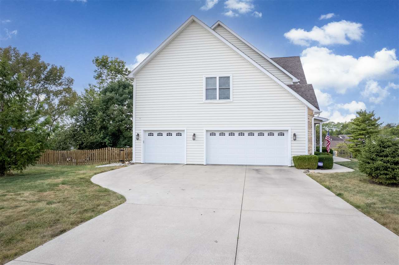 Richmond, Indiana, 47374, United States, 4 Bedrooms Bedrooms, ,4 BathroomsBathrooms,Residential,For Sale,1956256