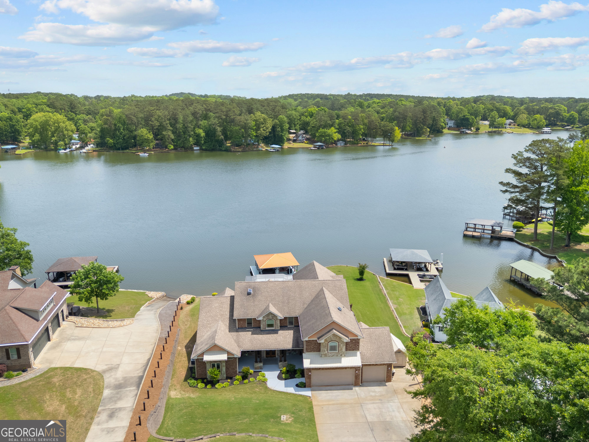 Jackson, Georgia, 30233, United States, 4 Bedrooms Bedrooms, ,4 BathroomsBathrooms,Residential,For Sale,2028016