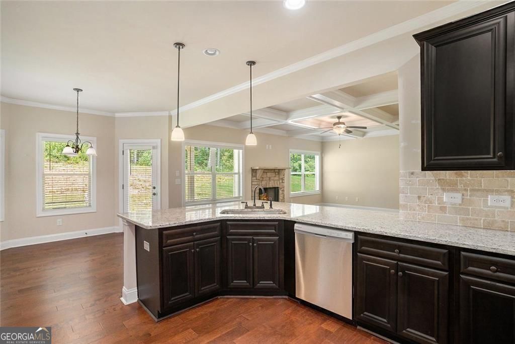 Forsyth, Georgia, 31029, United States, 5 Bedrooms Bedrooms, ,4 BathroomsBathrooms,Residential,For Sale,1860333