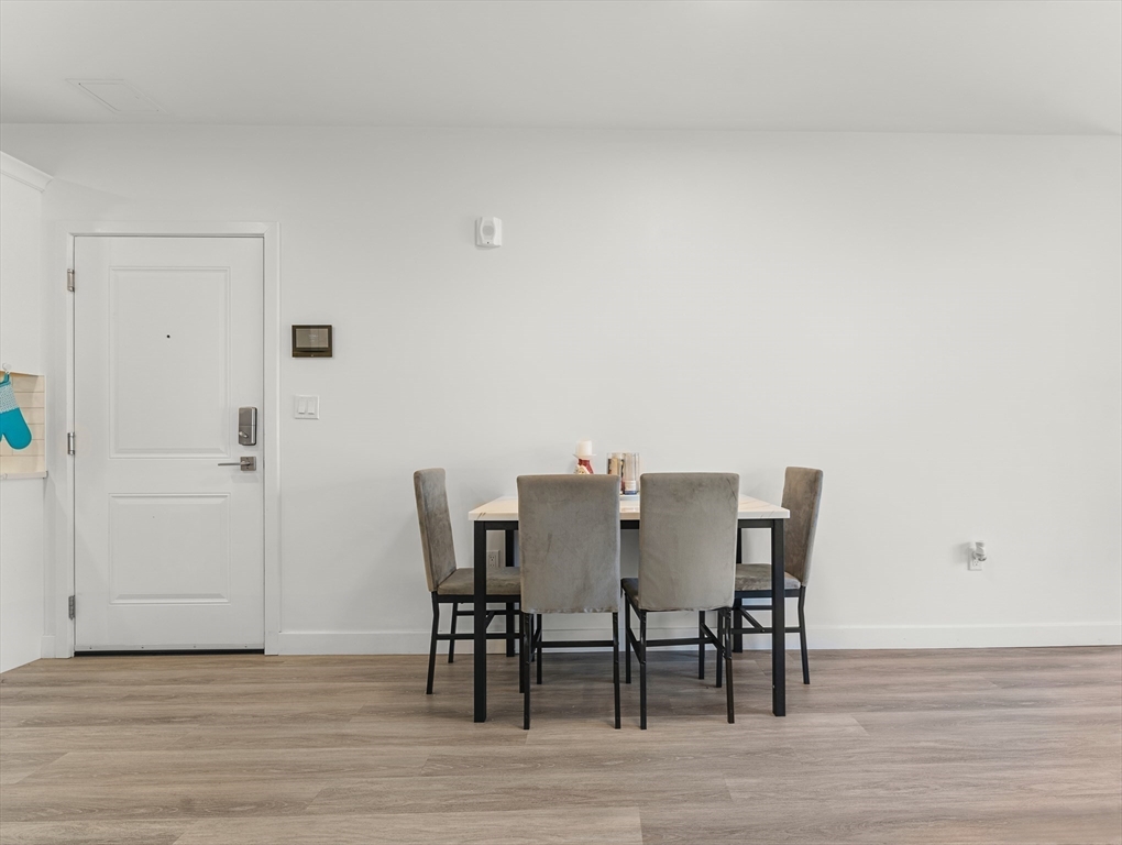 Revere, Massachusetts, 02151, United States, 2 Bedrooms Bedrooms, ,1 BathroomBathrooms,Residential,For Sale,1880903