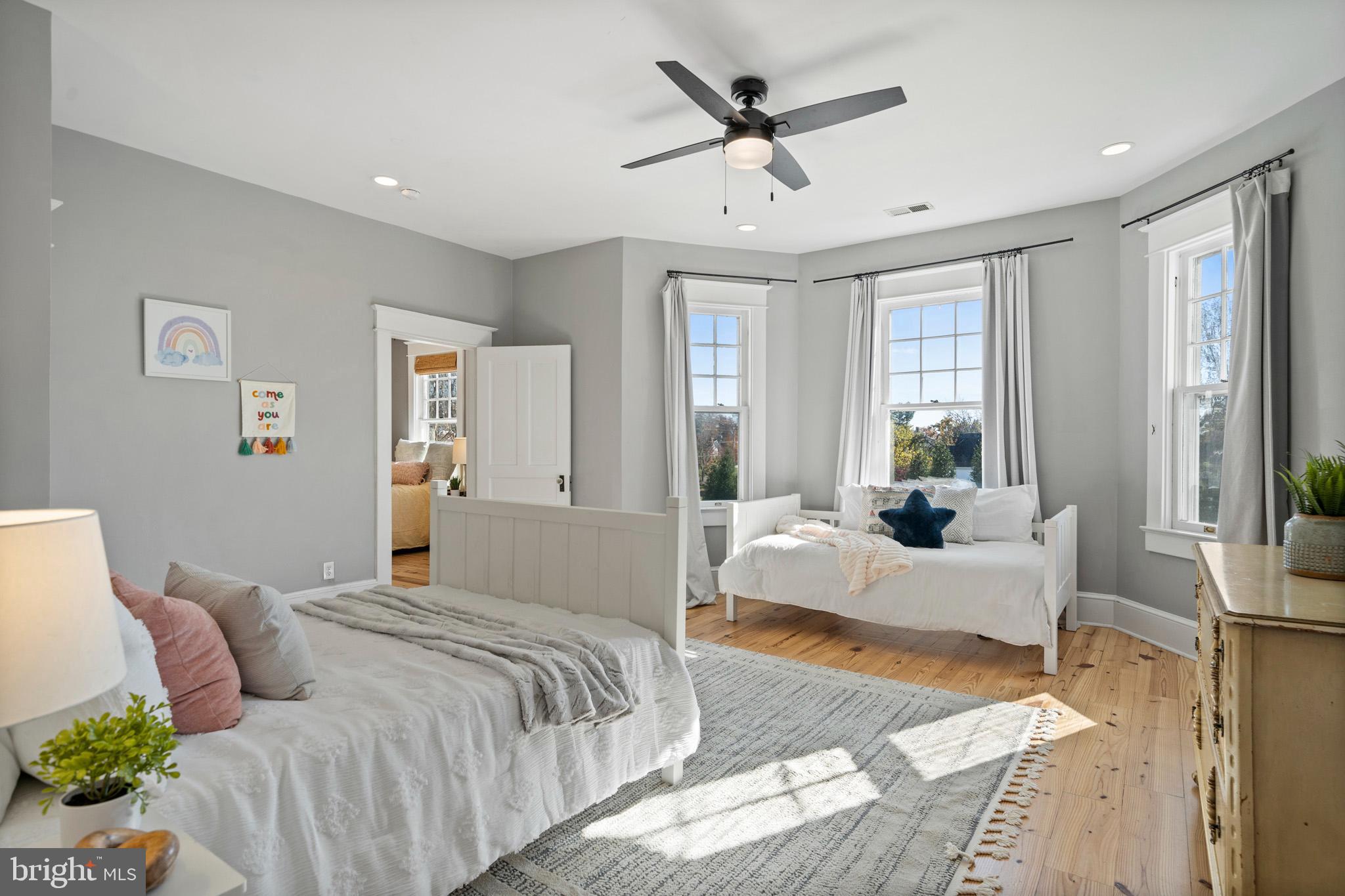 La Plata, Maryland, 20646, United States, 5 Bedrooms Bedrooms, ,4 BathroomsBathrooms,Residential,For Sale,1990245