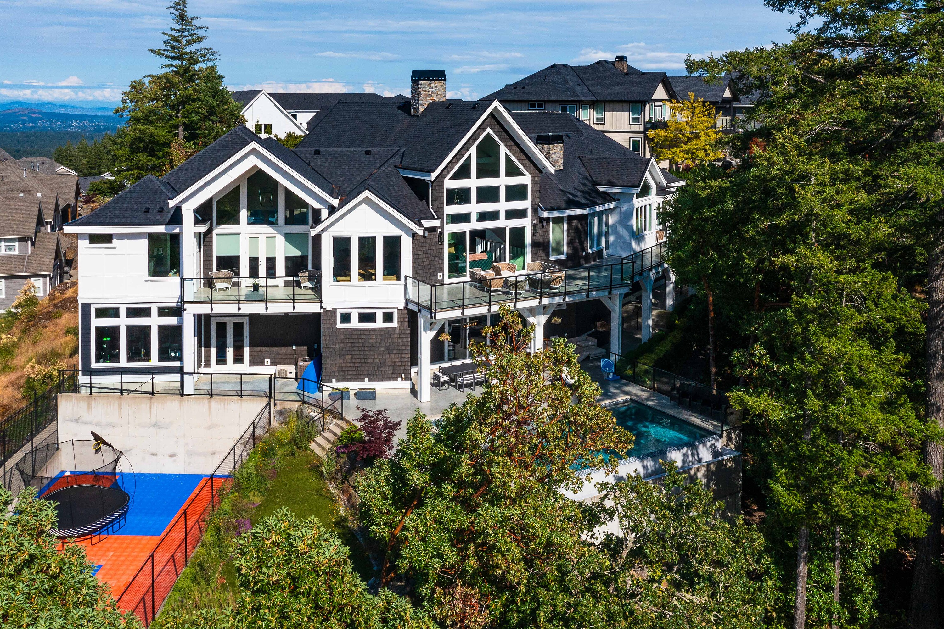  Exceptional Gated Estate - 物件實景