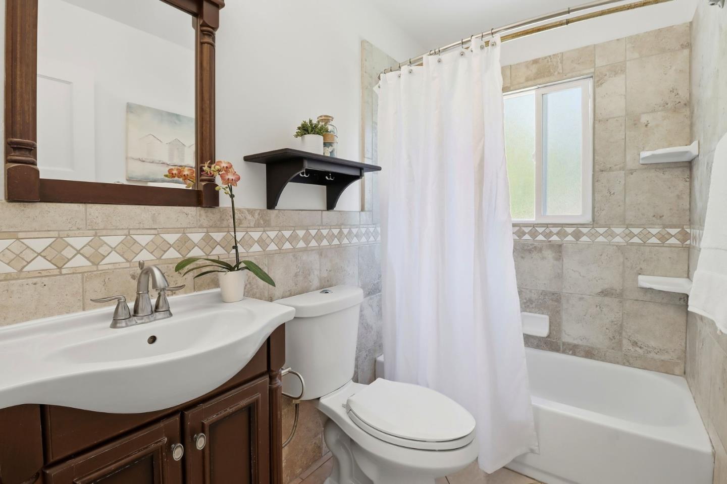 San Jose, California, 95125, United States, 2 Bedrooms Bedrooms, ,1 BathroomBathrooms,Residential,For Sale,1991975