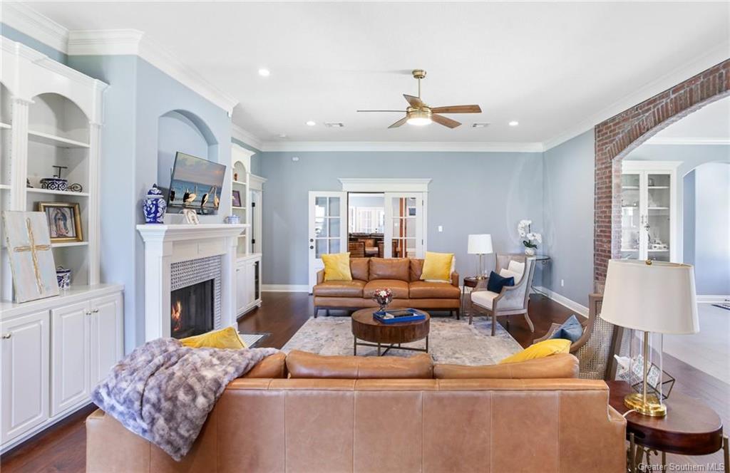 Iowa, Louisiana, 70647, United States, 4 Bedrooms Bedrooms, ,5 BathroomsBathrooms,Residential,For Sale,1978673