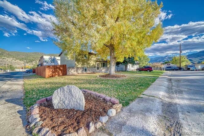 Salida, Colorado, 81201, United States, 2 Bedrooms Bedrooms, ,1 BathroomBathrooms,Residential,For Sale,1979907