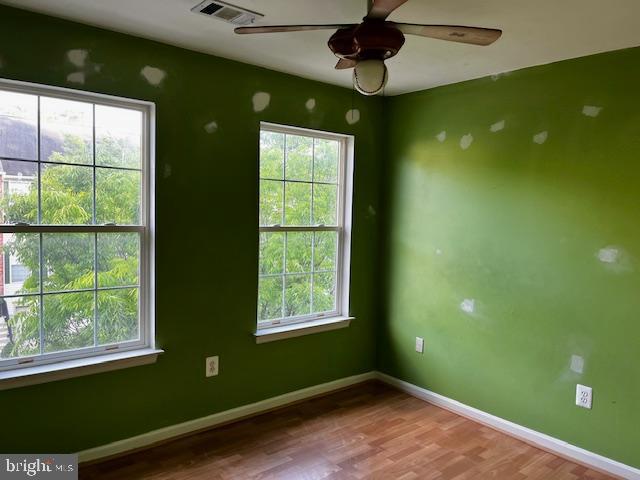 Laurel, Maryland, 20724, United States, 3 Bedrooms Bedrooms, ,4 BathroomsBathrooms,Residential,For Sale,1870862