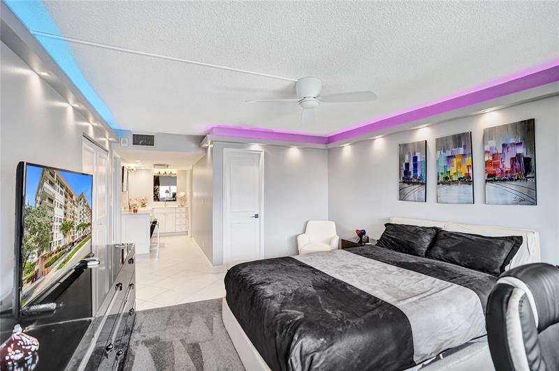 Hillsboro Beach, Florida, 33062, United States, 2 Bedrooms Bedrooms, ,2 BathroomsBathrooms,Residential,For Sale,1991245