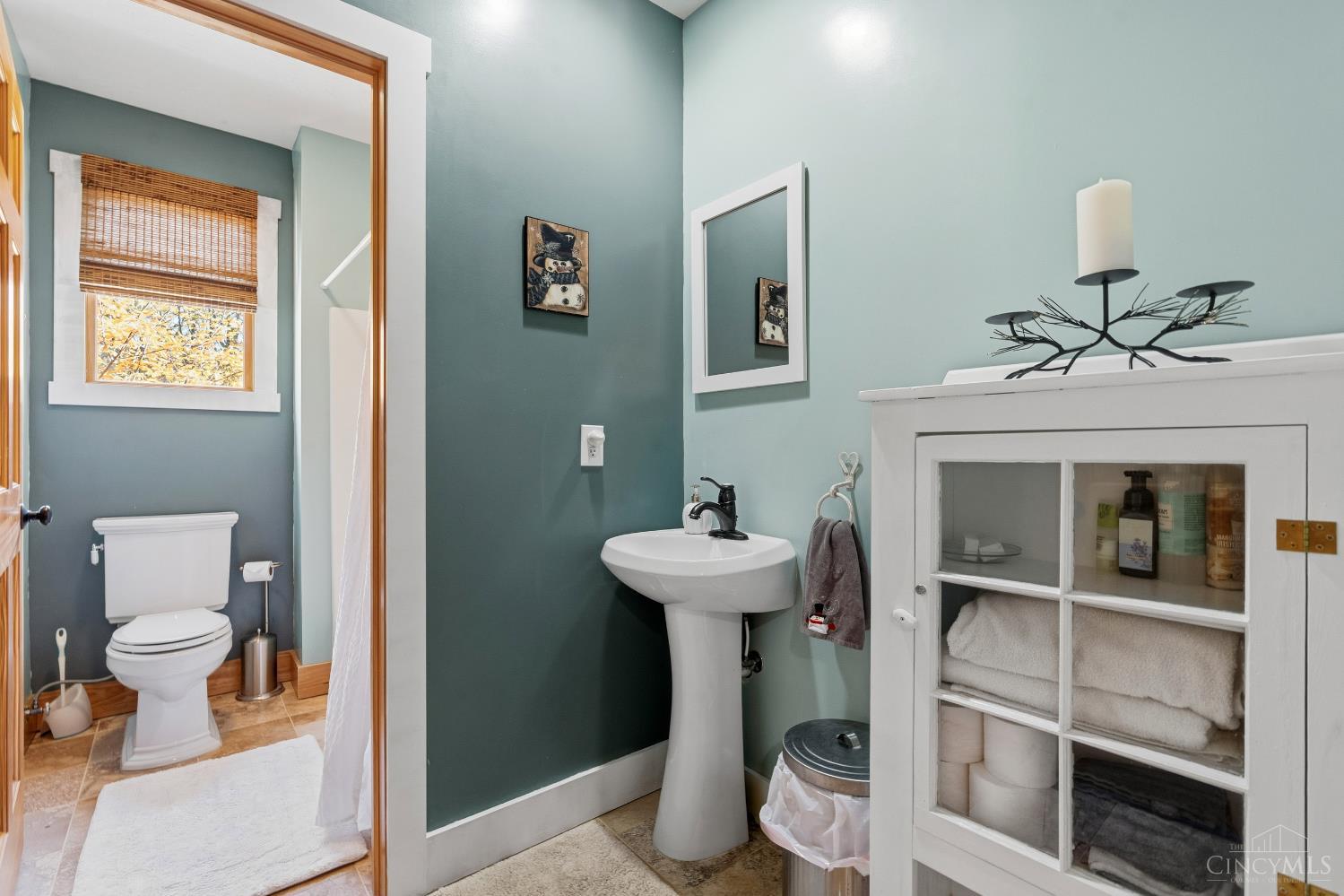 Wilmington, Ohio, 45177, United States, 6 Bedrooms Bedrooms, ,4 BathroomsBathrooms,Residential,For Sale,1989066