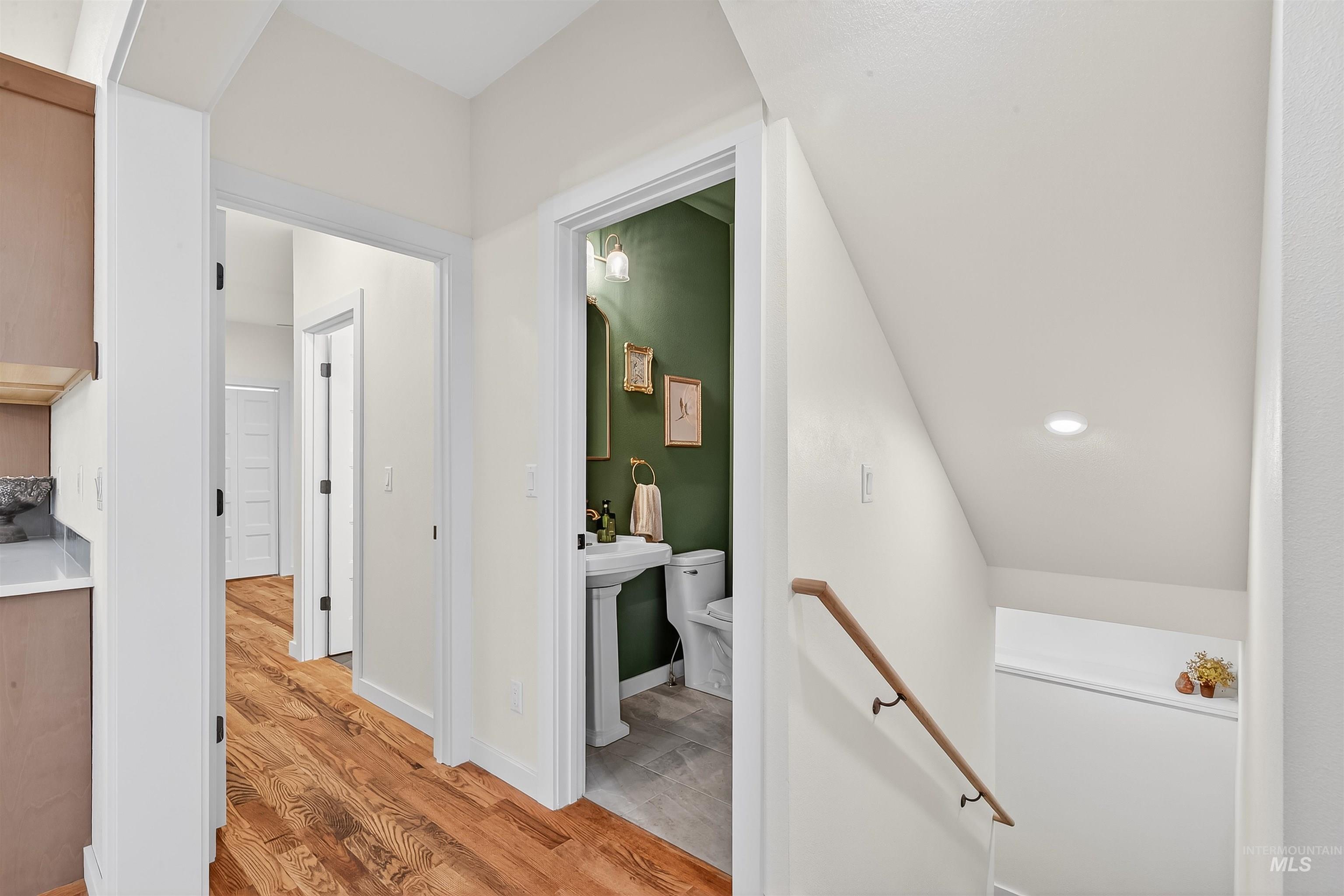 Lewiston, Idaho, 83501, United States, 5 Bedrooms Bedrooms, ,Residential,For Sale,1987812