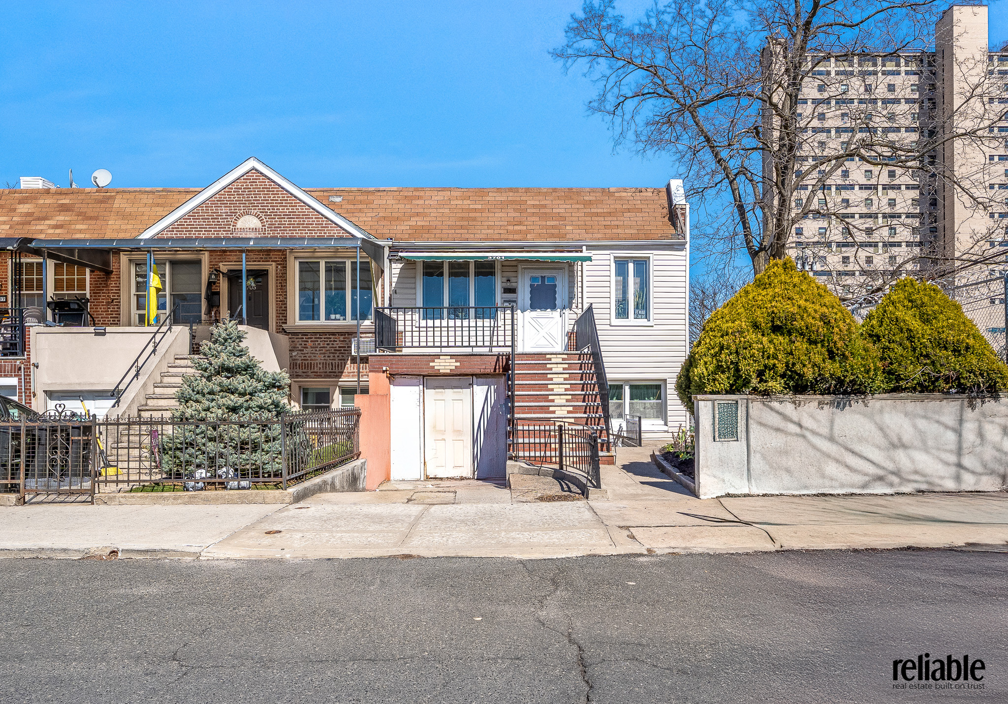 Brooklyn, New York, 11224, United States, 4 Bedrooms Bedrooms, ,2 BathroomsBathrooms,Residential,For Sale,1752290