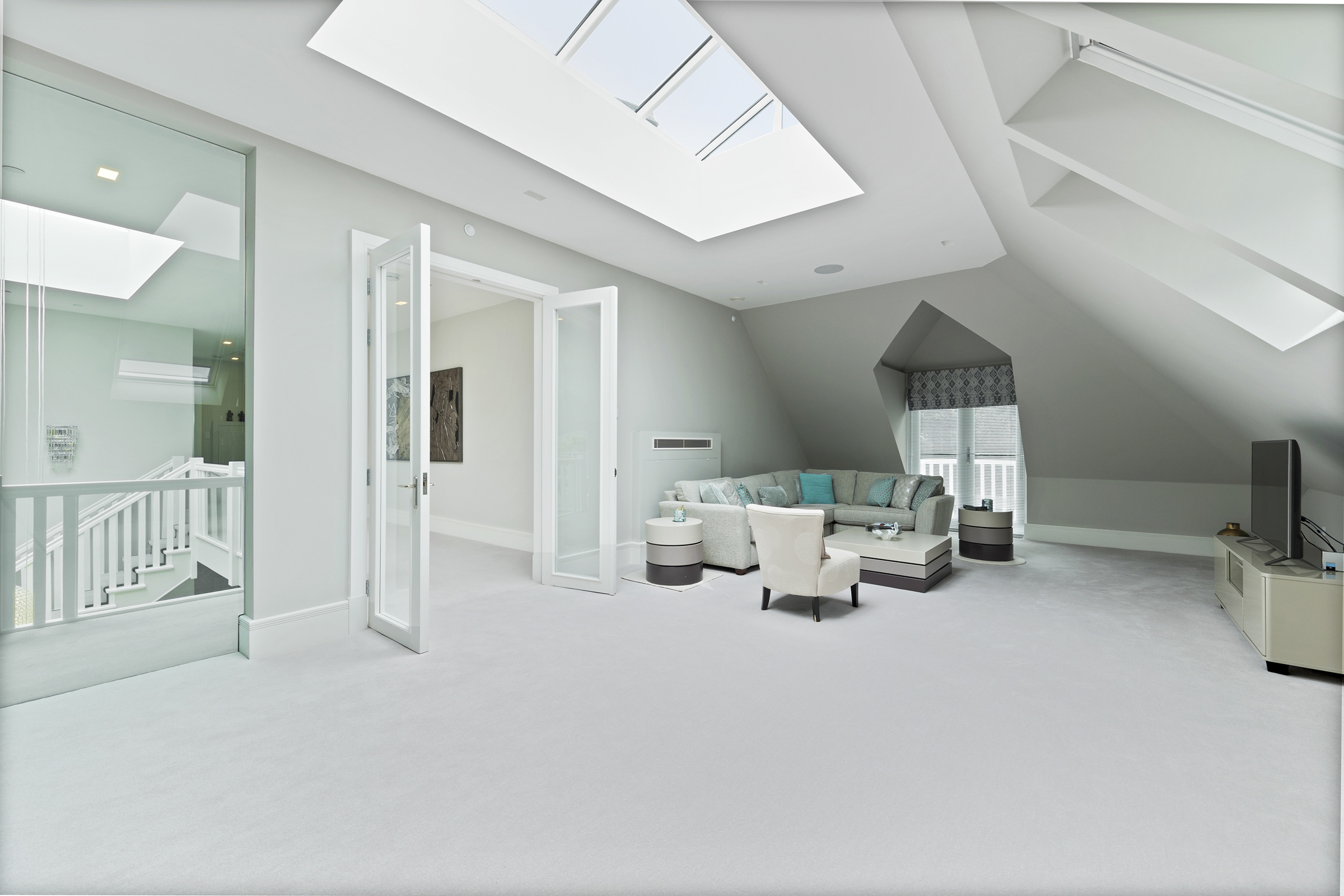  A grand modern house with extensive leisure facilities close to Richmond Park. - 物件實景