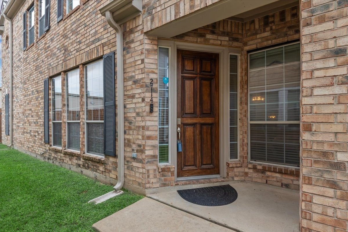 Windy Thicket Ln, Houston, TX 77082