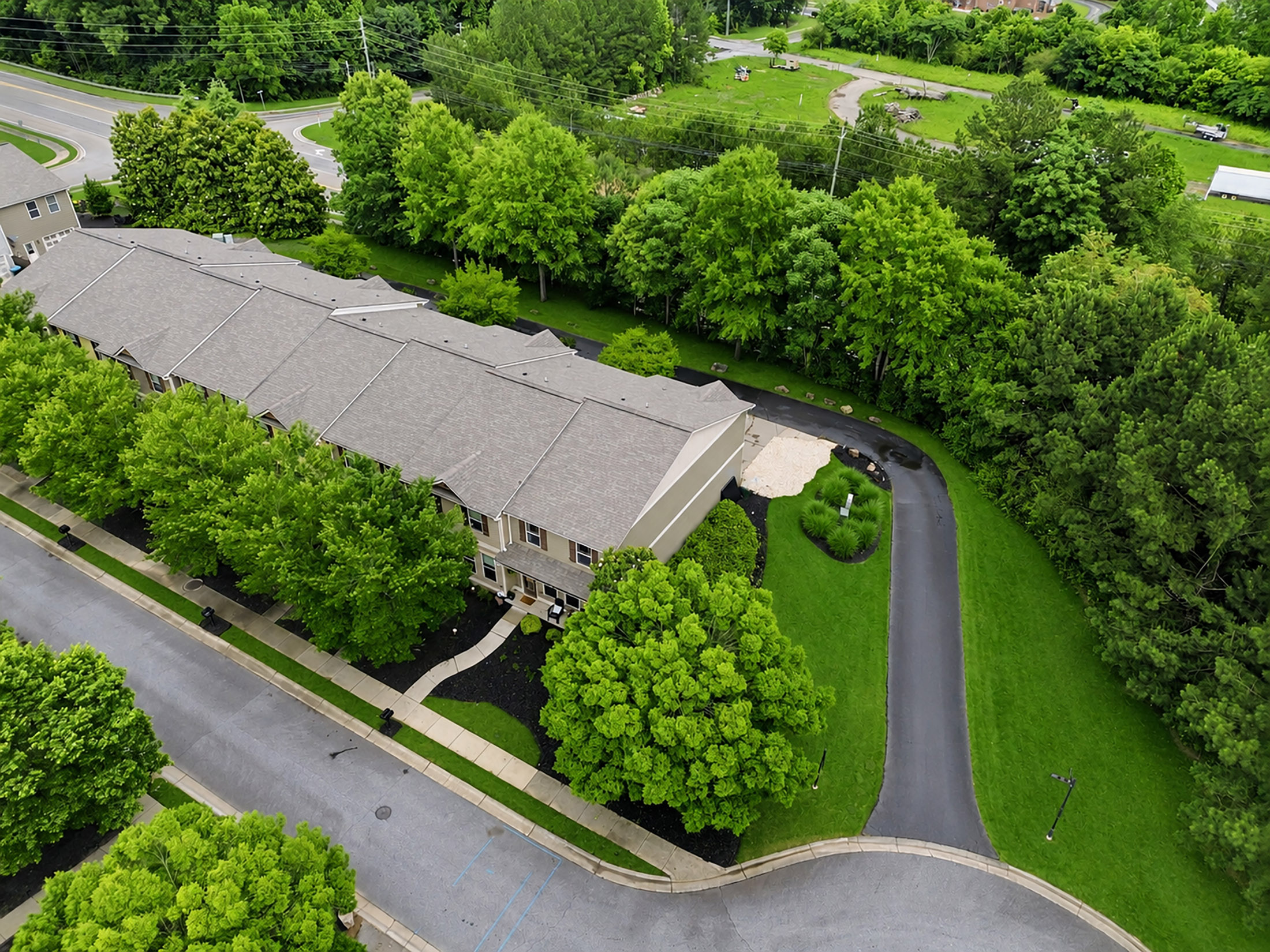  Lovely End-Unit Townhome - 物件實景
