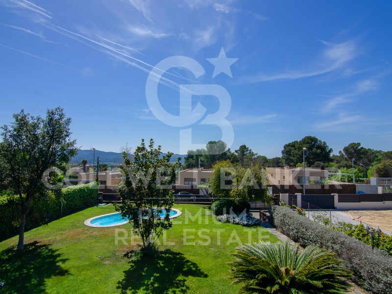 Cerdanyola del Vallès, Catalonia, ES, 5 Bedrooms Bedrooms, ,3 BathroomsBathrooms,Residential,For Sale,1610457