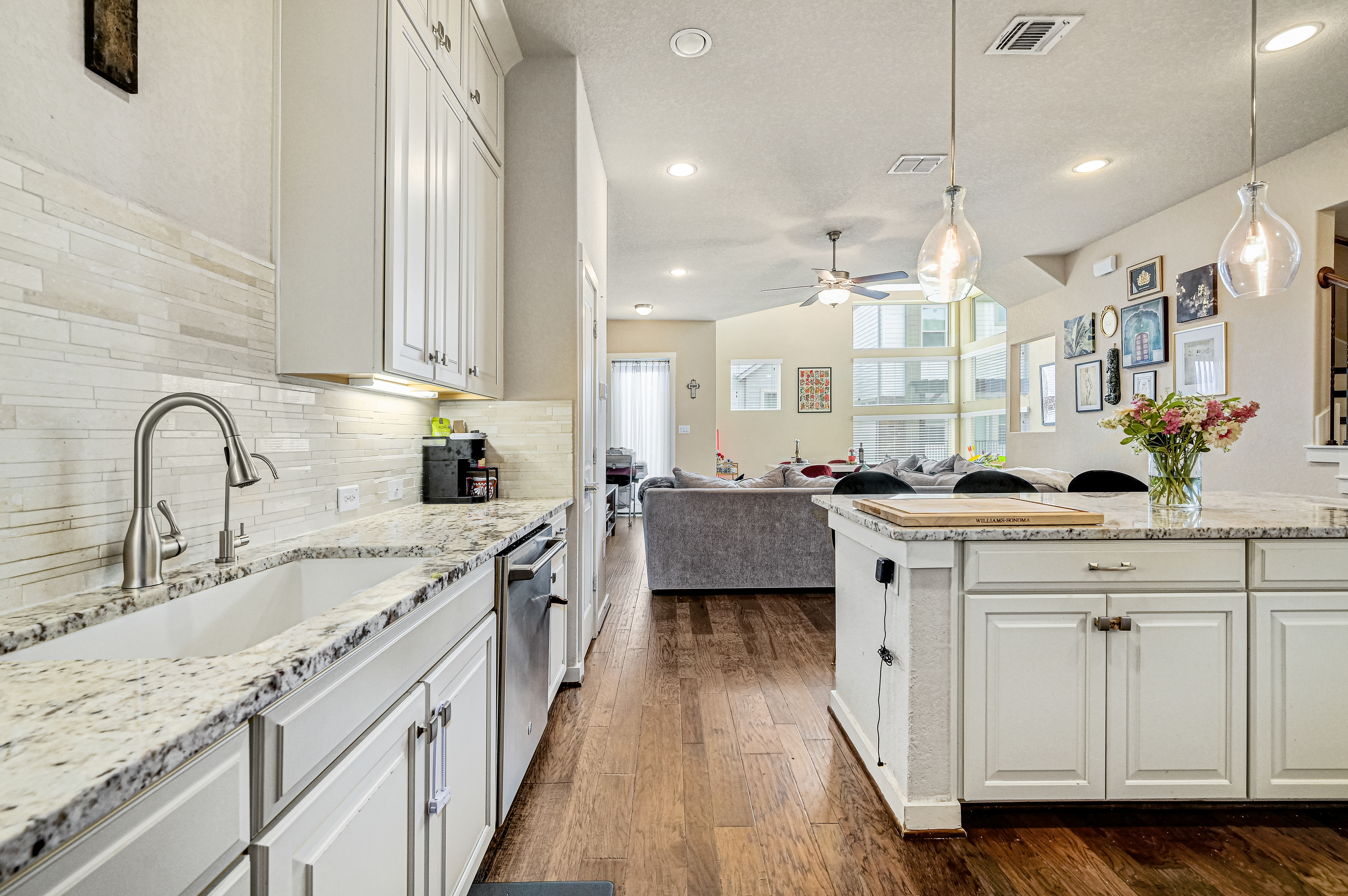  Modern Living, Central Convenience - 物件實景