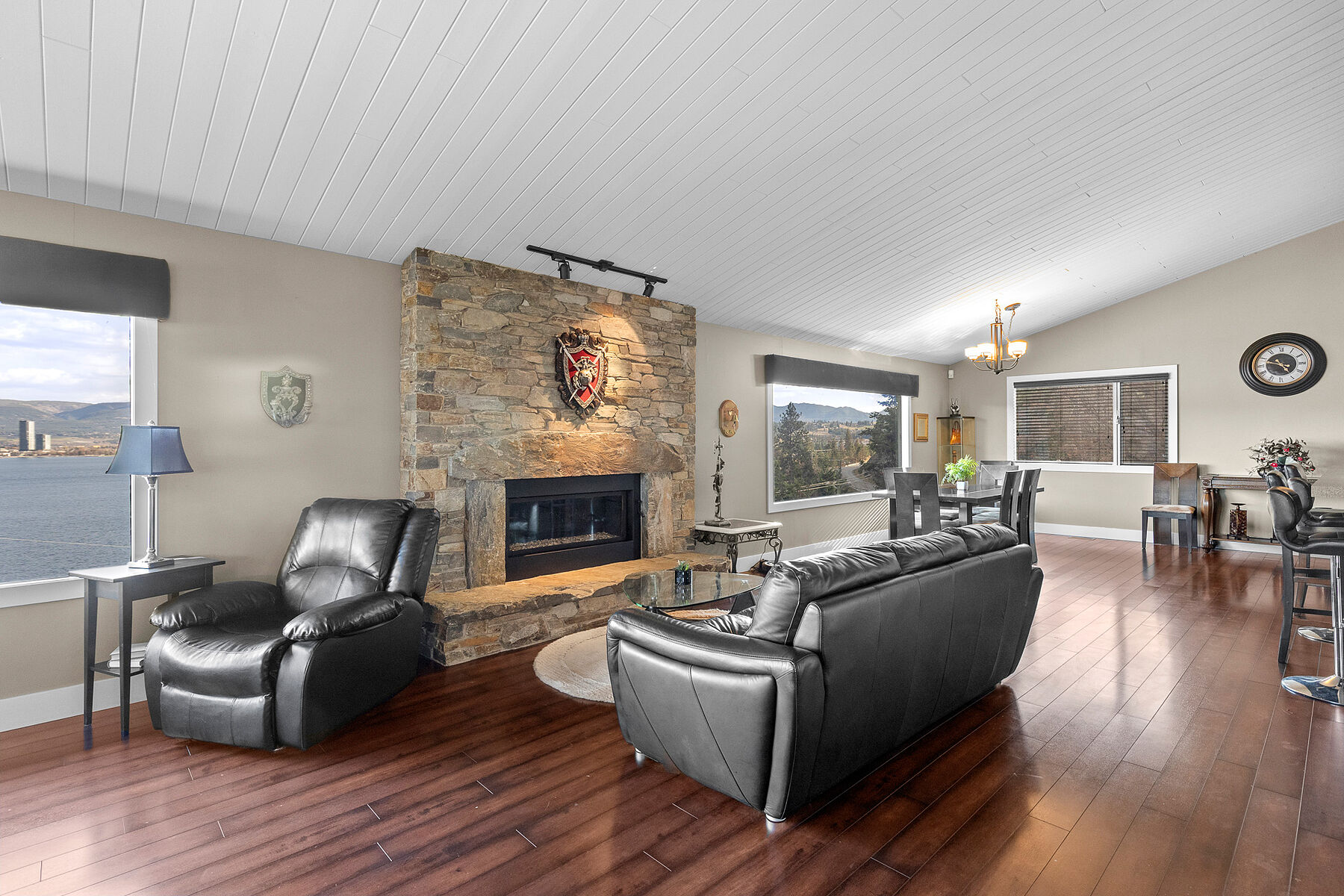  Timeless Design with a Pool - 物件實景