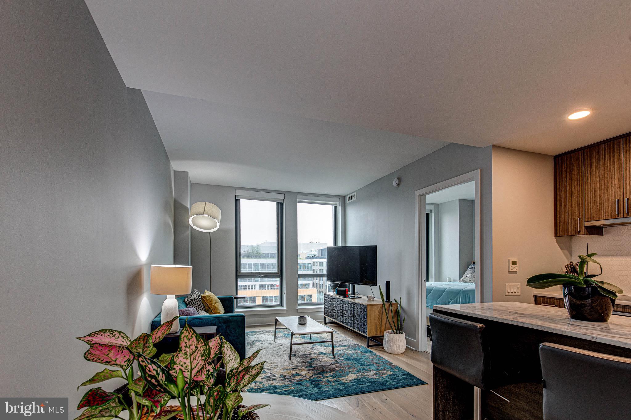 Washington, District of Columbia, 20003, United States, 2 Bedrooms Bedrooms, ,1 BathroomBathrooms,Residential,For Sale,1895194