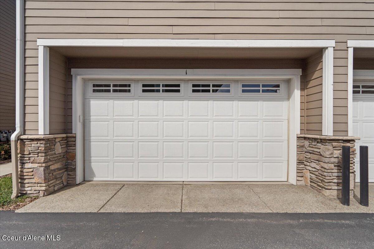 Coeur D'alene, Idaho, 83814, United States, 2 Bedrooms Bedrooms, ,1 BathroomBathrooms,Residential,For Sale,1761897