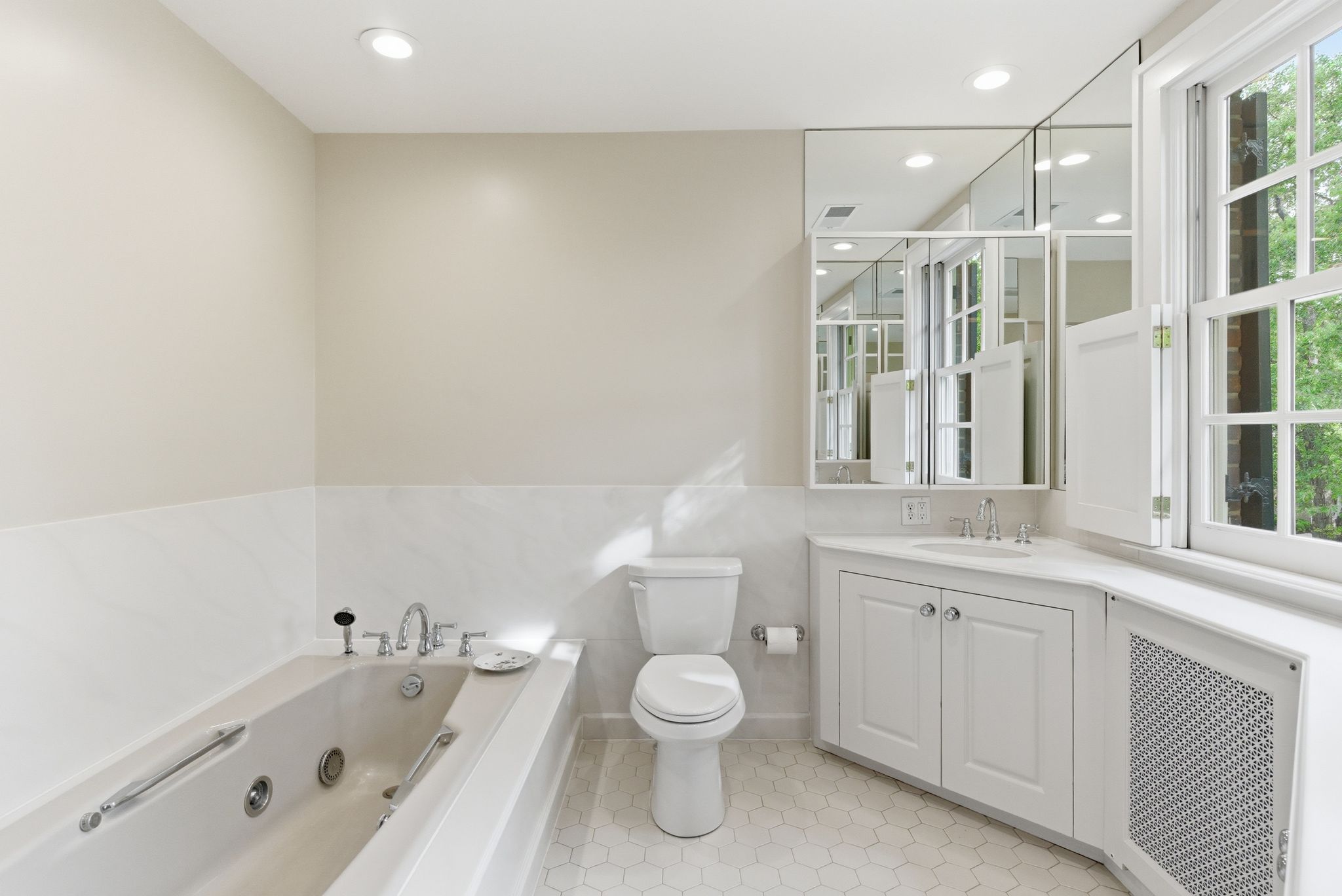  1701 Bon Air Drive - 物件實景