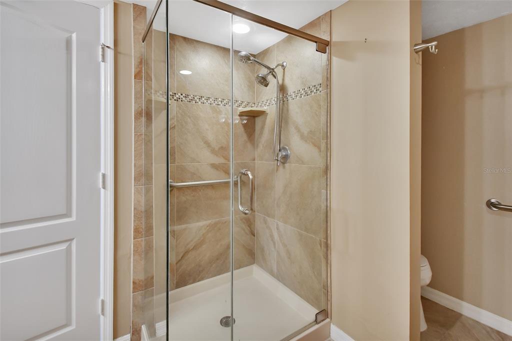 Daytona Beach Shores, Florida, 32118, United States, 2 Bedrooms Bedrooms, ,2 BathroomsBathrooms,Residential,For Sale,1906668