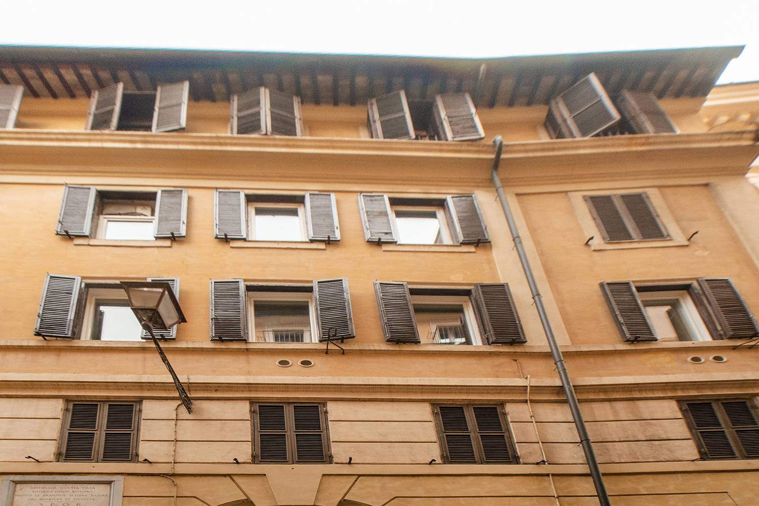Roma, Roma, 00100, IT, 2 Bedrooms Bedrooms, ,1 BathroomBathrooms,Residential,For Sale,1695374