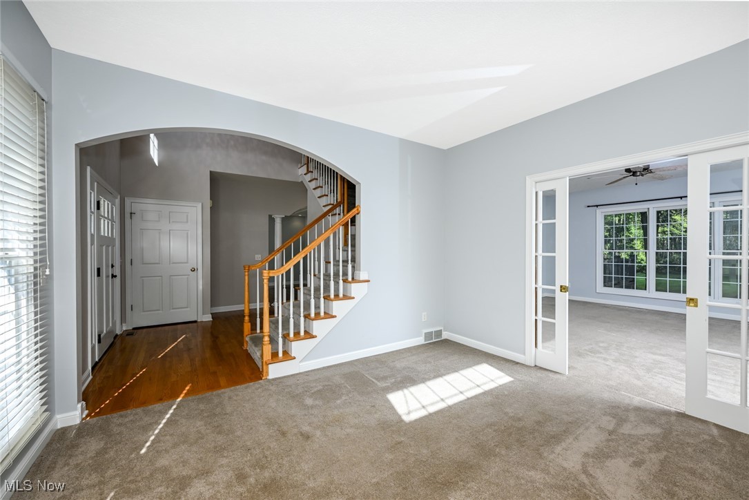 Aurora, Ohio, 44202, United States, 4 Bedrooms Bedrooms, ,4 BathroomsBathrooms,Residential,For Sale,1932632
