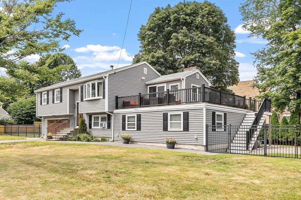 Beverly, Massachusetts, 01915, United States, 3 Bedrooms Bedrooms, ,2 BathroomsBathrooms,Residential,For Sale,1912054