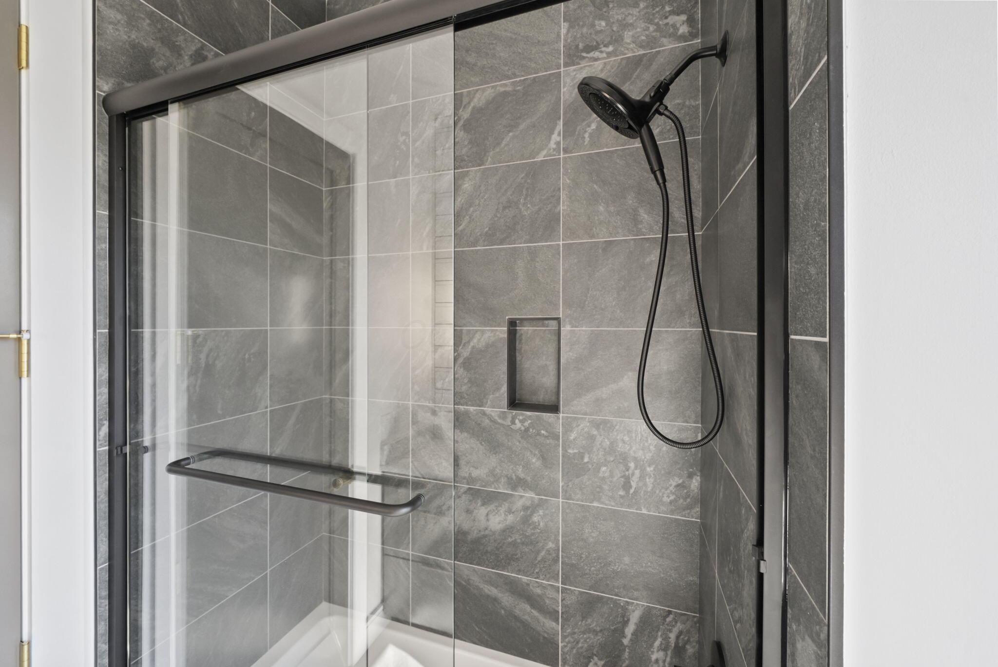  50 Wexford Drive - 物件實景