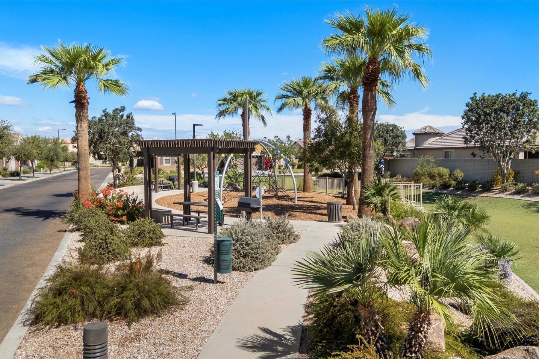 5622 S 28th Street¦Phoenix, AZ - 物件實景