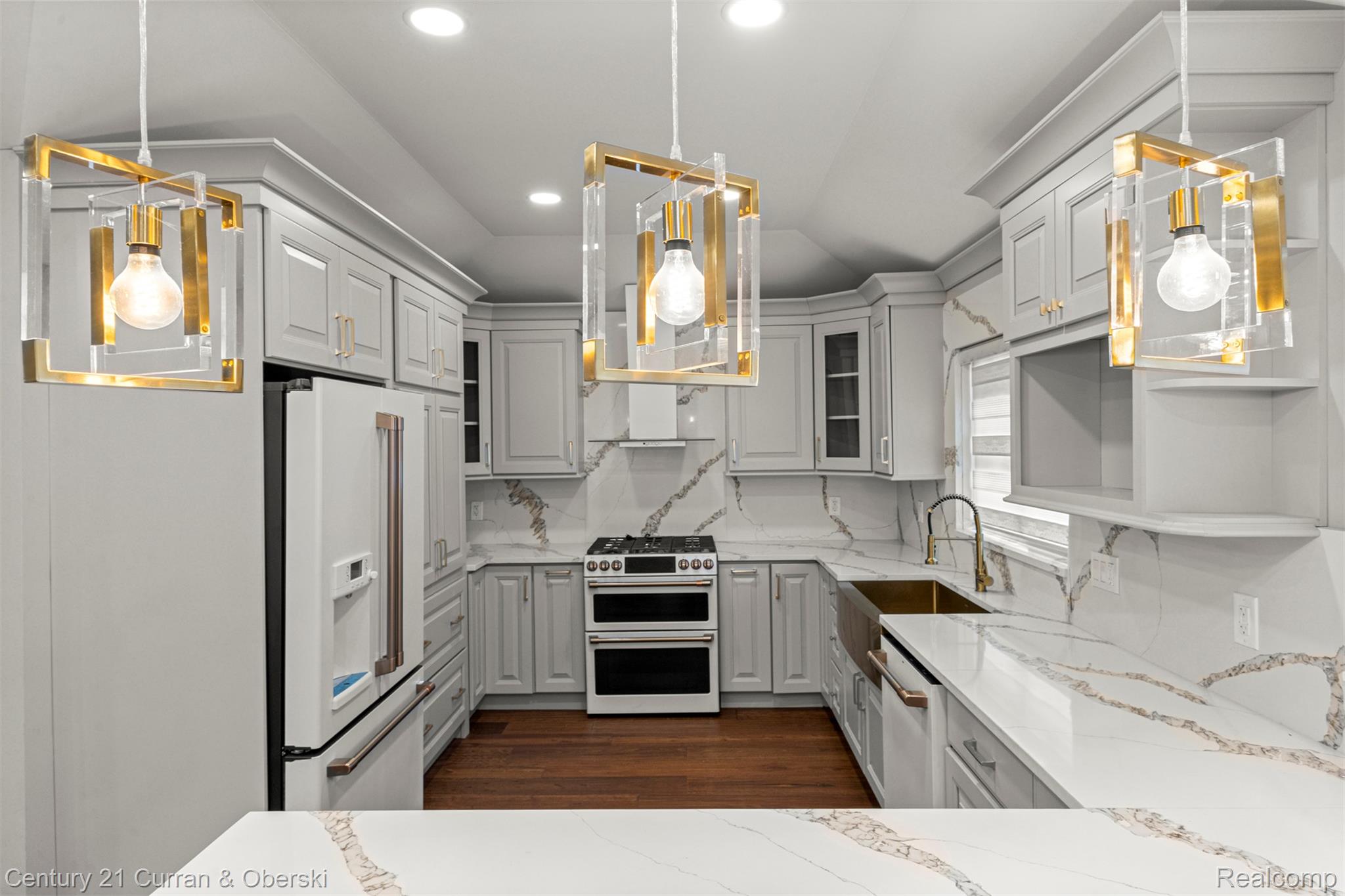 Dearborn Heights, Michigan, 48127, United States, 3 Bedrooms Bedrooms, ,3 BathroomsBathrooms,Residential,For Sale,1979966