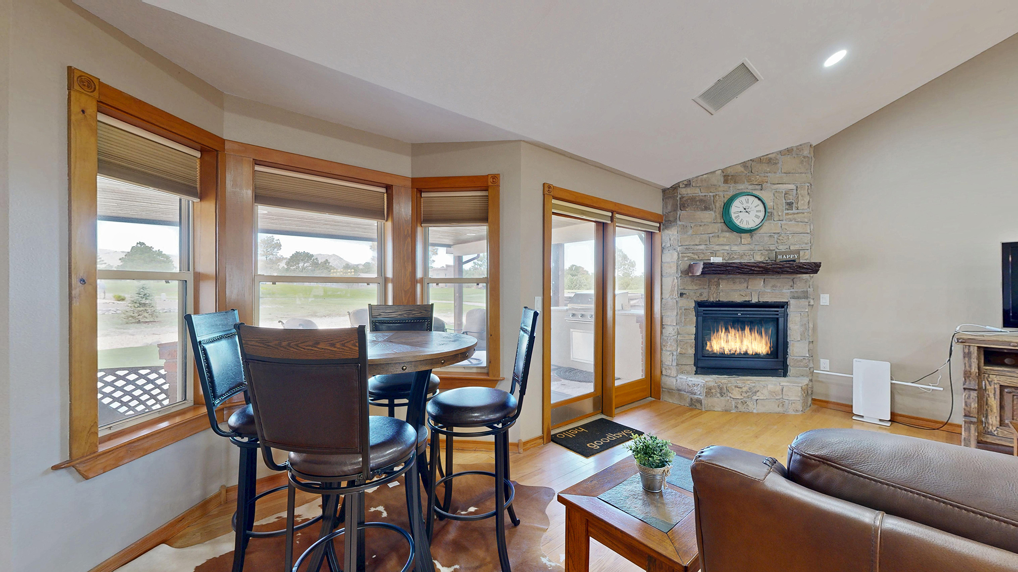 Alto, New Mexico, 88312, United States, 3 Bedrooms Bedrooms, ,2 BathroomsBathrooms,Residential,For Sale,1891048