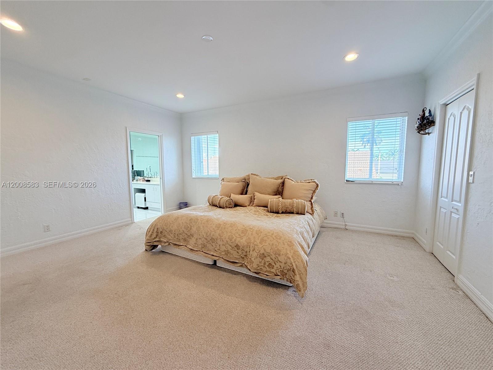 Miami, Florida, 33175, United States, 5 Bedrooms Bedrooms, ,3 BathroomsBathrooms,Residential,For Sale,2040426