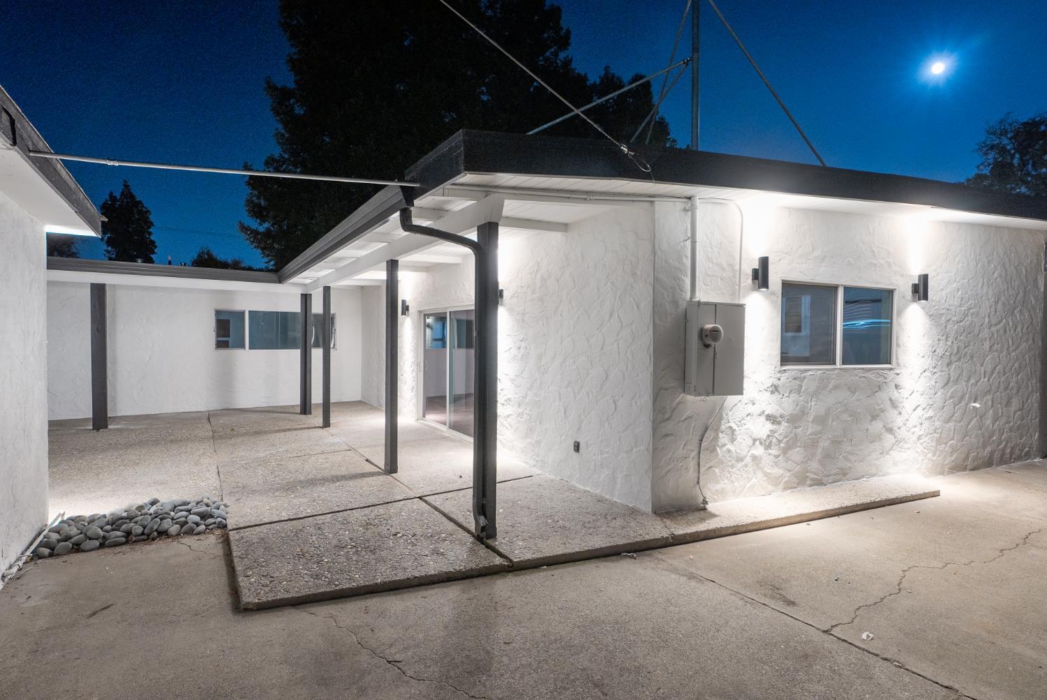 Modesto, California, 95350, United States, 4 Bedrooms Bedrooms, ,2 BathroomsBathrooms,Residential,For Sale,2001557