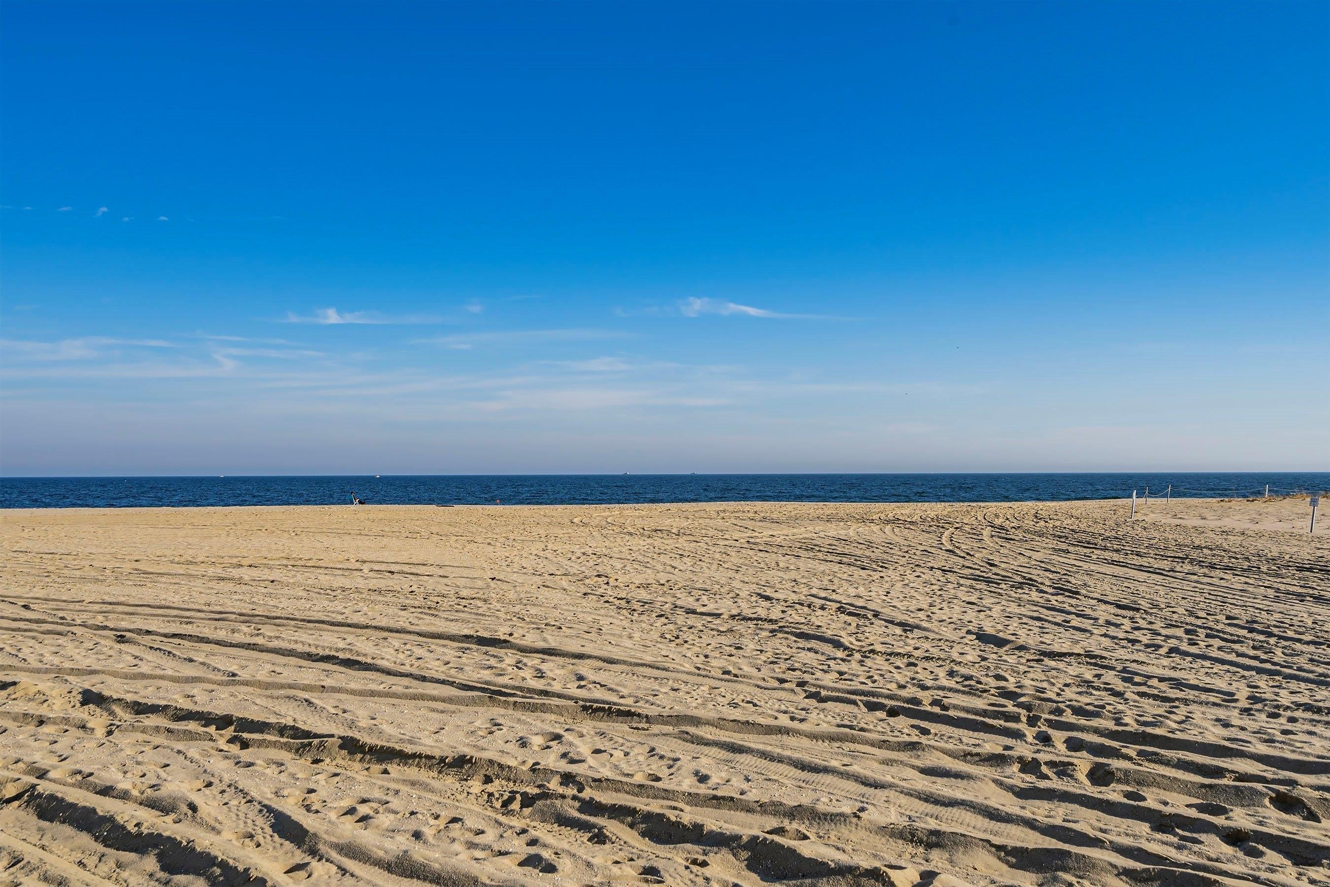 LONG BRANCH CITY, New Jersey, 07740, United States, 5 Bedrooms Bedrooms, ,3 BathroomsBathrooms,Residential,For Sale,1878640