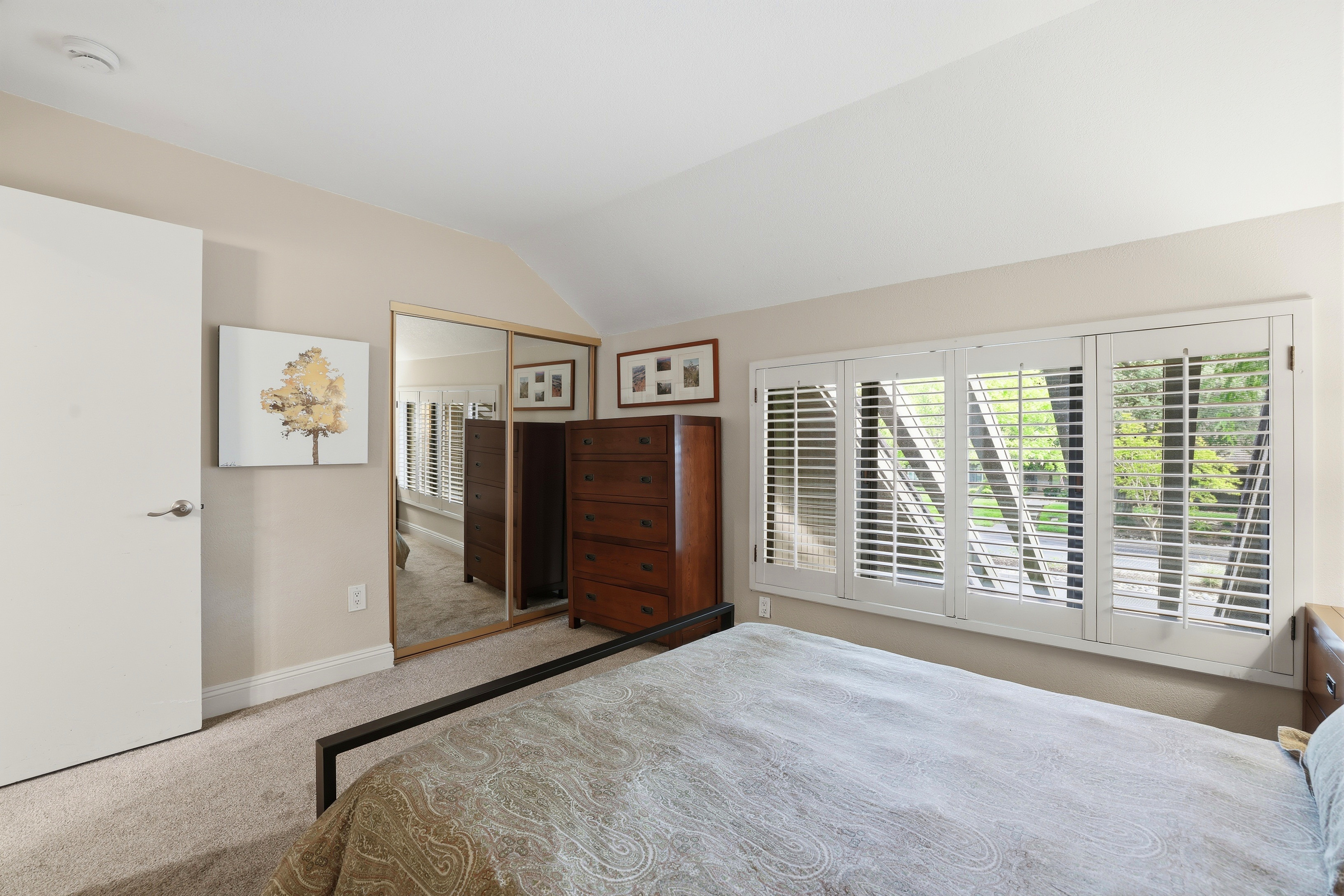  11357 Gold Country Boulevard, Gold River, CA 95670 - 物件實景