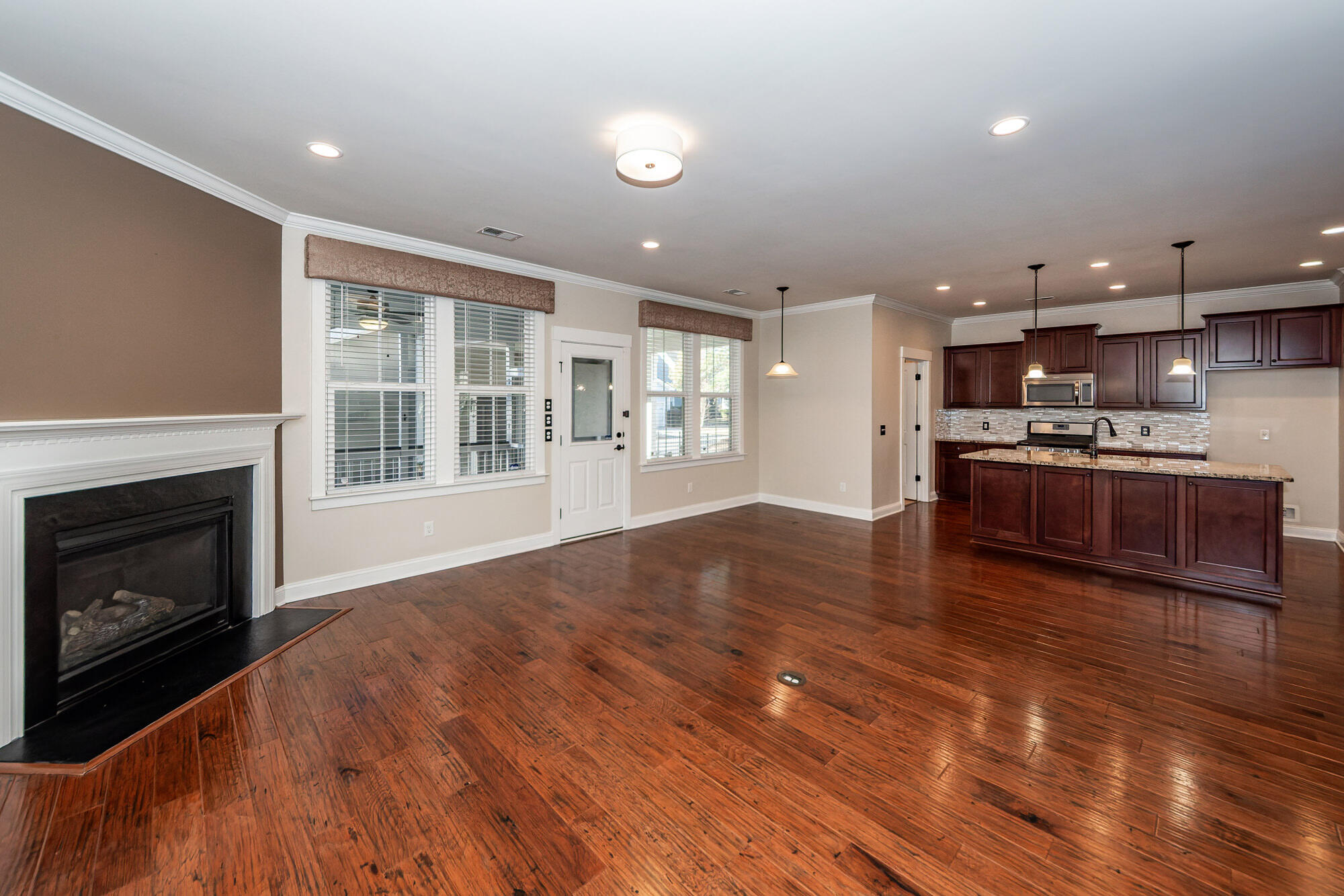 Summerville, South Carolina, 29483, United States, 4 Bedrooms Bedrooms, ,4 BathroomsBathrooms,Residential,For Sale,2005994