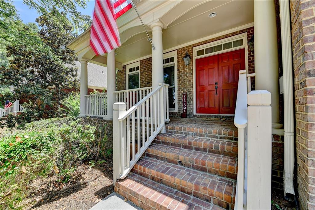 Canton, Georgia, 30115, United States, 6 Bedrooms Bedrooms, ,5 BathroomsBathrooms,Residential,For Sale,1887424