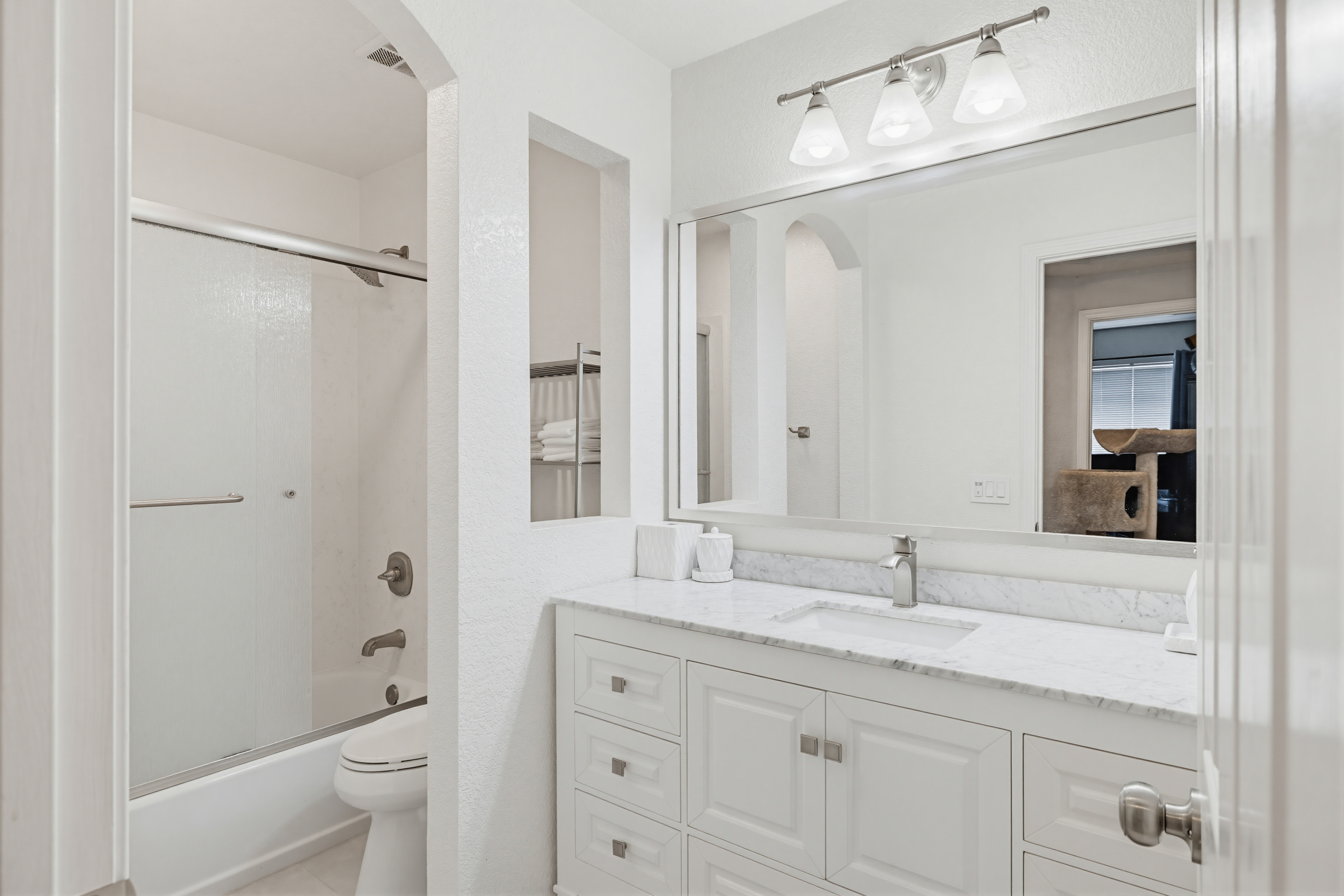  10044 Oglethorpe Way, Elk Grove, CA 95624 - 物件實景