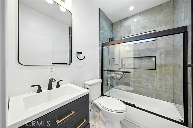 Paramount, California, 90723, United States, ,Residential,For Sale,1936983
