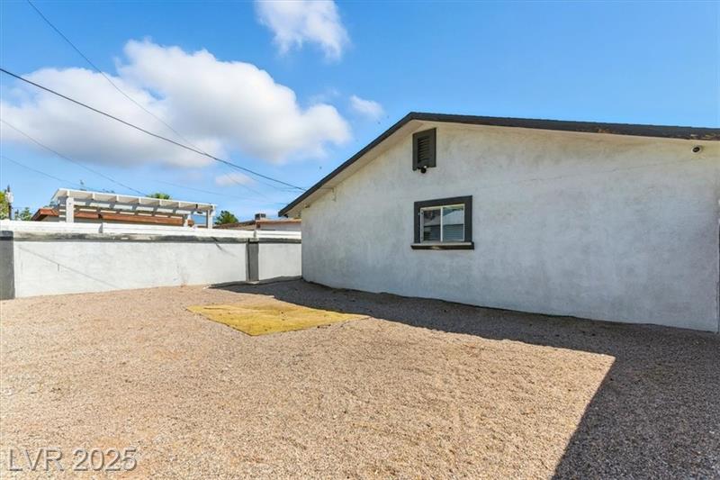 Las Vegas, Nevada, 89106, United States, 4 Bedrooms Bedrooms, ,3 BathroomsBathrooms,Residential,For Sale,1942763