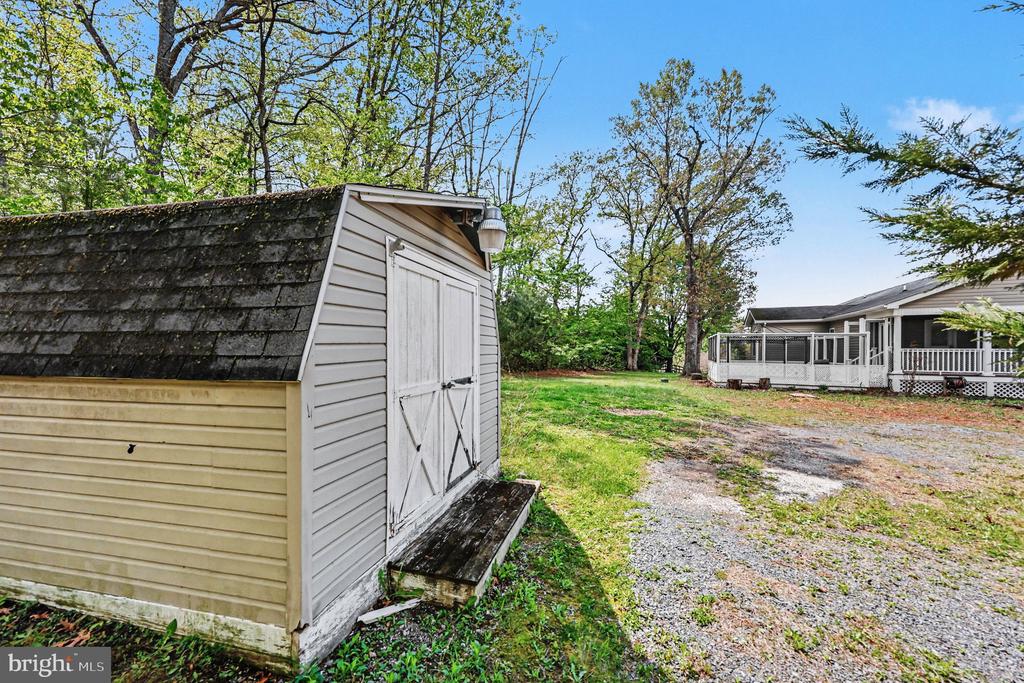 Winchester, Virginia, 22602, United States, 4 Bedrooms Bedrooms, ,3 BathroomsBathrooms,Residential,For Sale,2040713