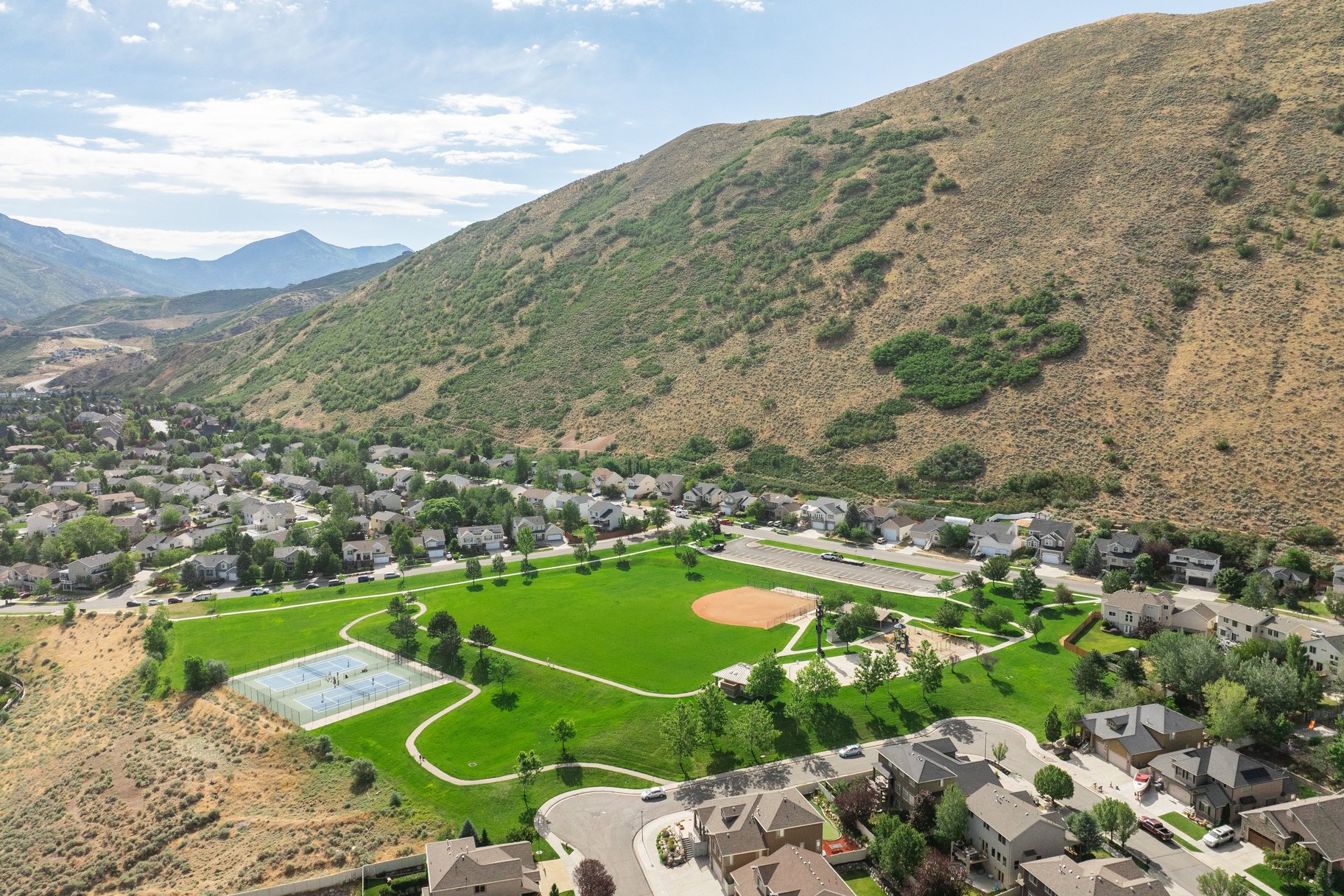  Beautiful 2-Story Near Steep Mountain Park & Corner Canyon Trails - 物件實景