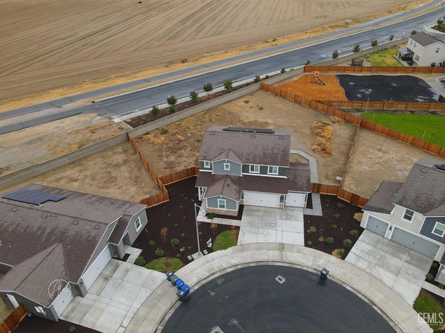 Bakersfield, California, 93314, United States, 5 Bedrooms Bedrooms, ,4 BathroomsBathrooms,Residential,For Sale,1983146