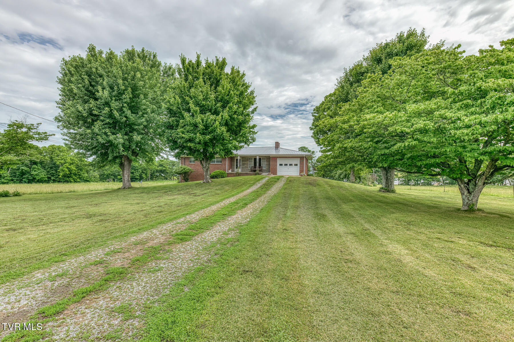 Chuckey, Tennessee, 37641, United States, 3 Bedrooms Bedrooms, ,1 BathroomBathrooms,Residential,For Sale,2048745