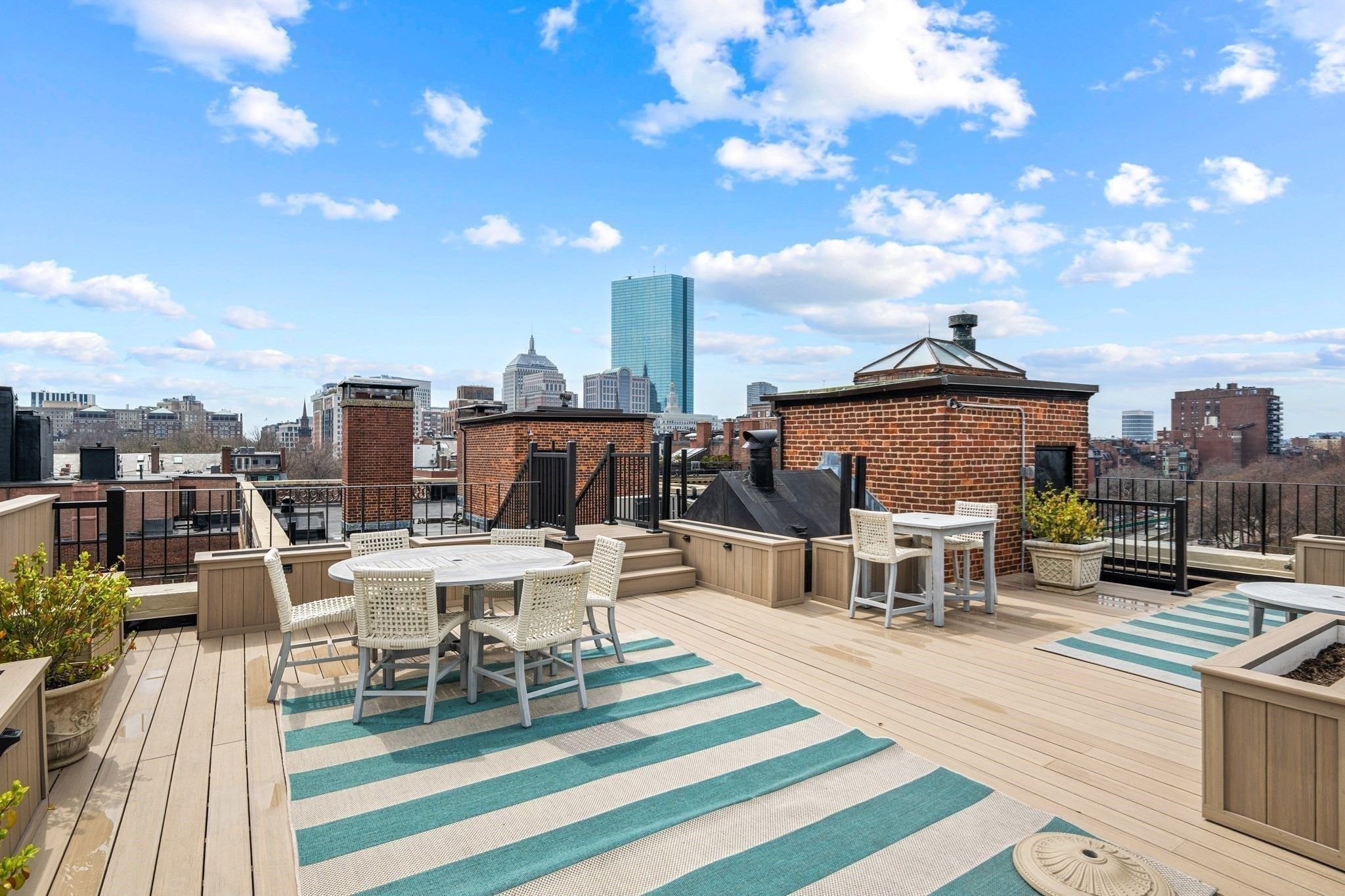  101 Chestnut Street, Unit E, Boston, MA, 02108 - 物件實景